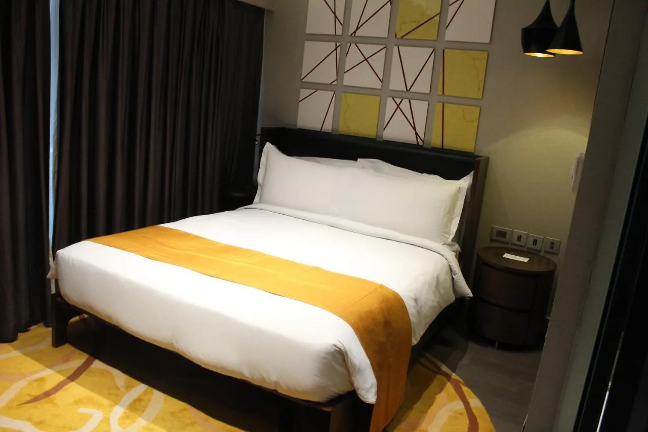 Holiday Inn Express New Delhi International Airport T3 By Ihg 4*,