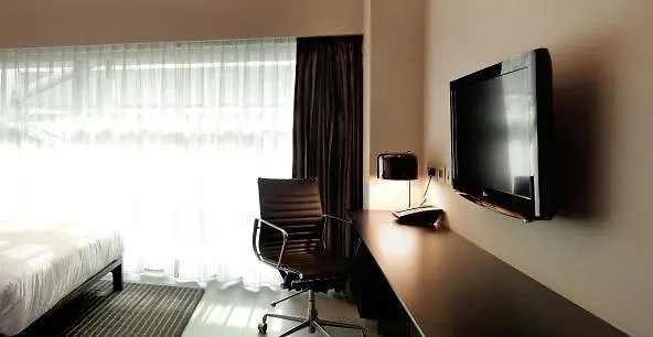 Holiday Inn Express New Delhi International Airport T3 By Ihg 4*,